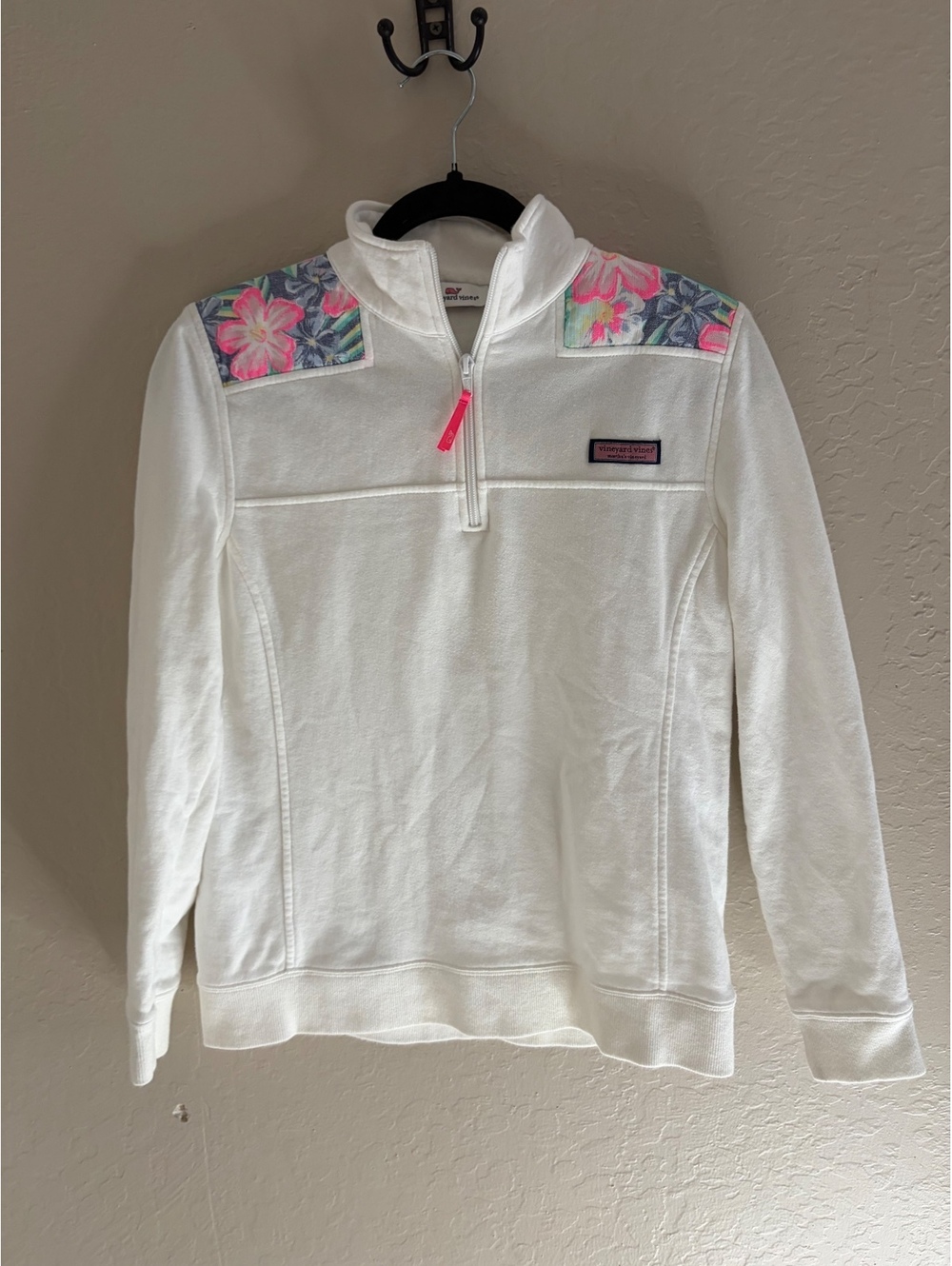 Vineyard vines pullover